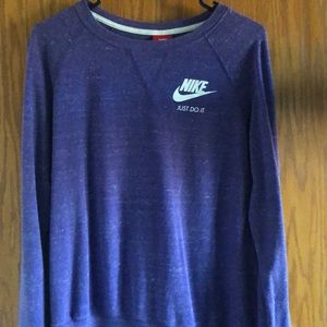 Nike light weight pull over